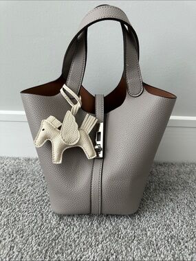 Pebbled Vegan Leather Tote Bag in Gray Taupe with Cream Bag Charm
